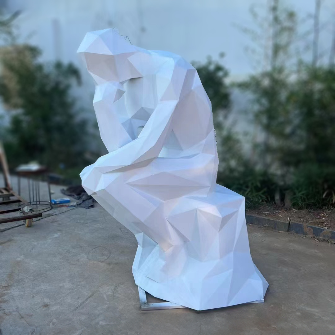 Sculpture of the Thinking Man