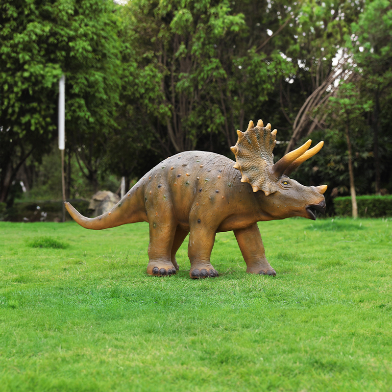 Triceratops Garden Statue