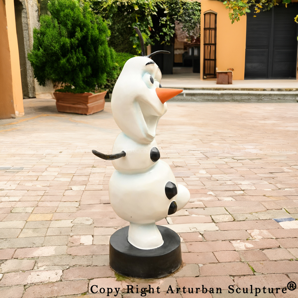 Olaf Statue