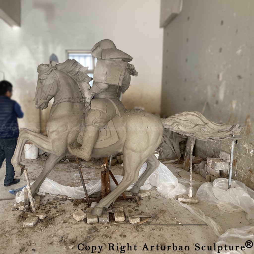 clay mold of Japanese Samurai Kusunoki Masashige Statue