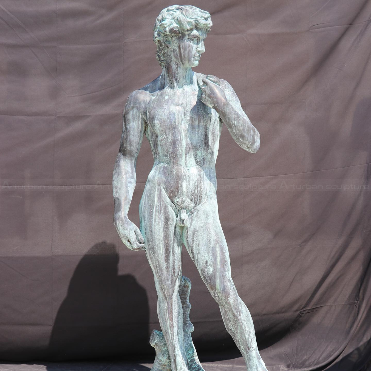 Antique green patina bronze Bronze statue of Michelangelo's David