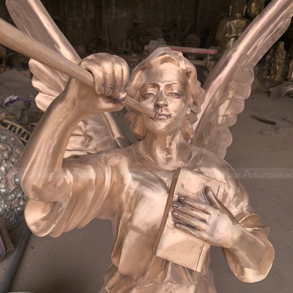 angel with trumpets