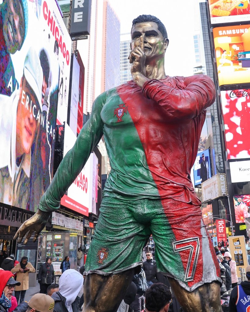 Cristiano Ronaldo statue in Portuguese jersey unveiled in Times Square, New York City