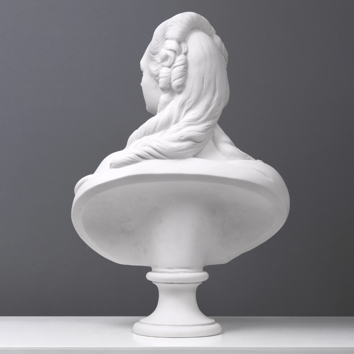 Rear view of Madame Du Barry Bust in marble