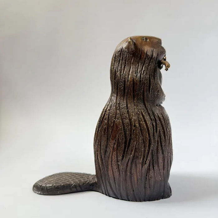 bronze Beaver Statue for Sale with flat tail