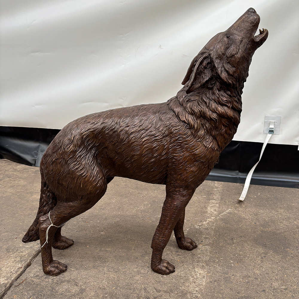 bronze life size Howling Wolf Garden Statue