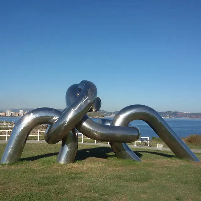 Public stainless steel Metal Knot Sculpture