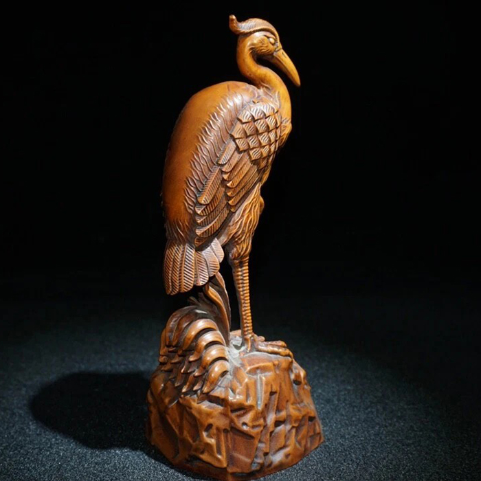 bronze Red Crowned Crane Statue highlighting standing pose
