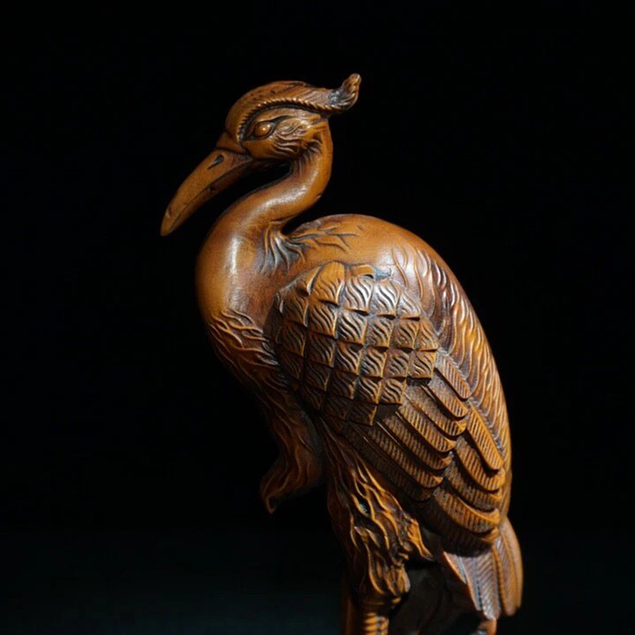 bronze Red Crowned Crane Statue showing curved neck
