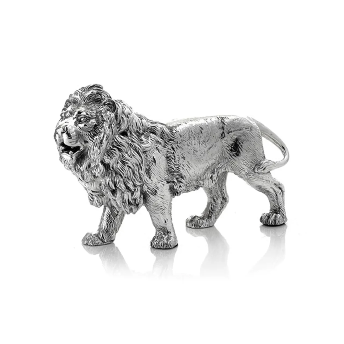 stainless steel Lion Sculpture featuring lifelike expression