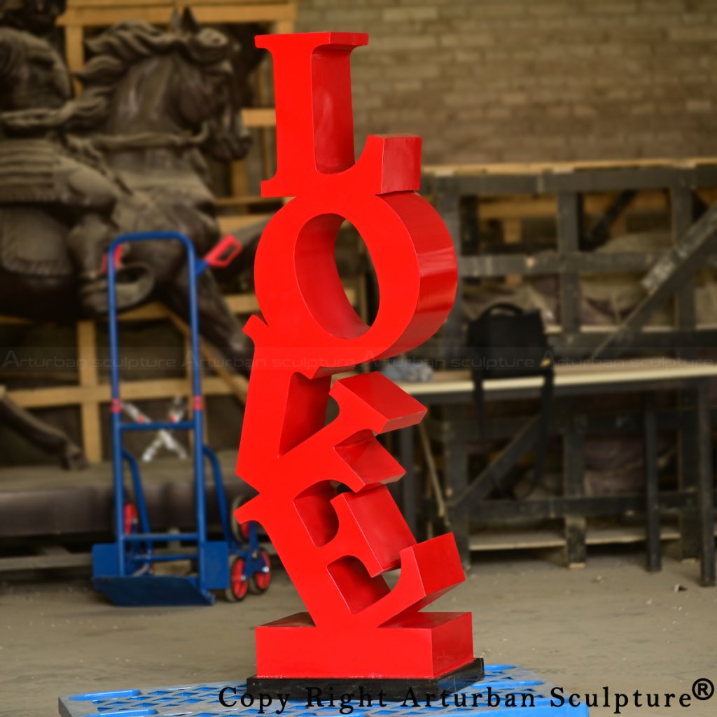 4-stainless steel Love Art Sculpture in vivid red