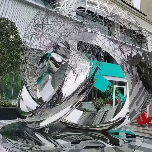 Contemporary Circle Sculpture Décor made of stainless steel