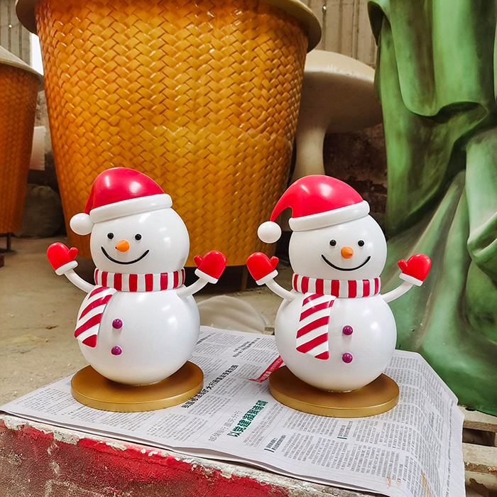 Fiberglass Snowman Christmas Figurines in cartoon style with striped scarves