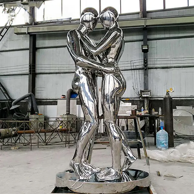 Mirror polished stainless steel Silver Couple Sculpture