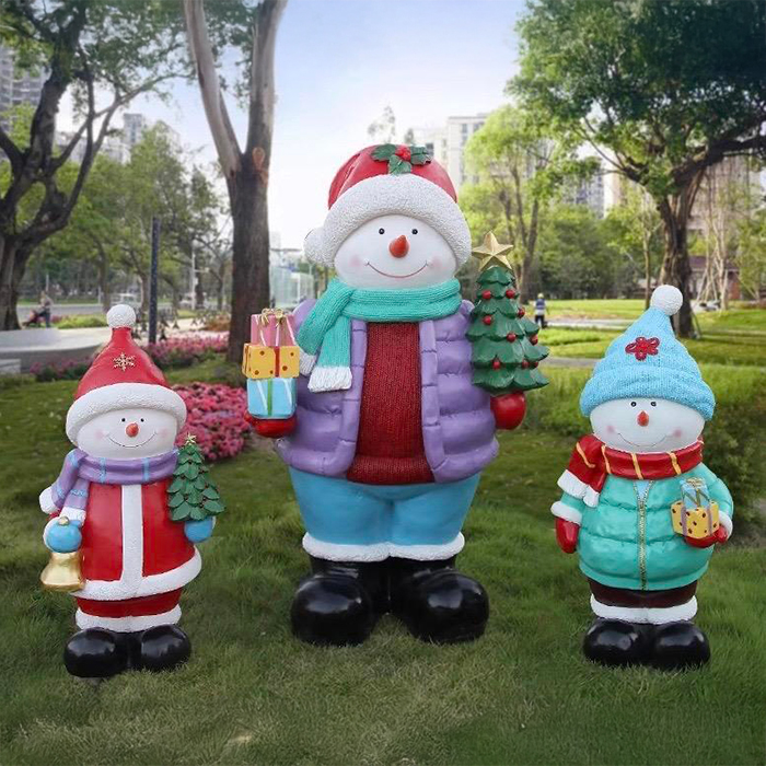 Set of fiberglass 3 Snowman Outdoor Decoration in festive outfits