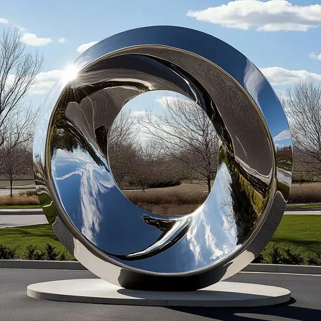 Stainless Steel Ring Statue Outdoor with a mirror polished surface