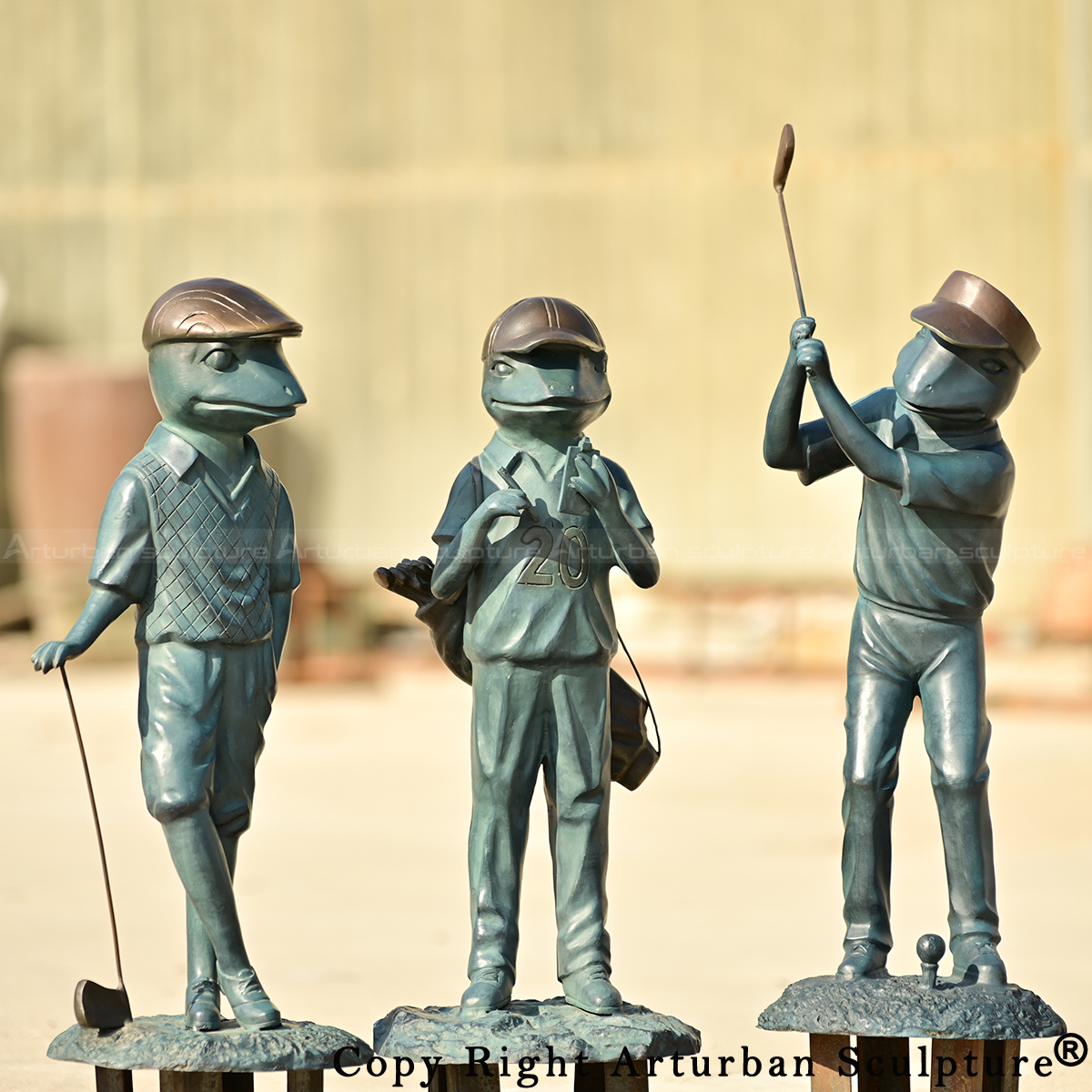 0-Bronze Frog Yard Statue set featuring three frogs as golfers