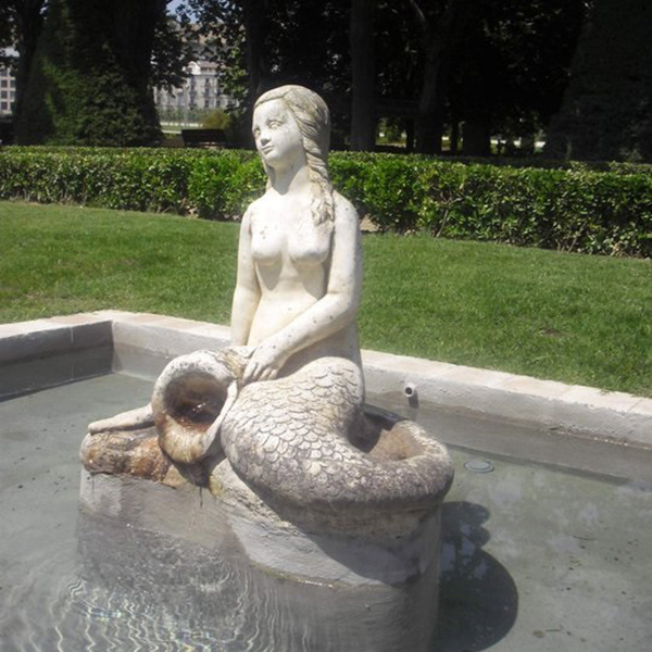 Fountain of the Mermaid of Lleida (3)