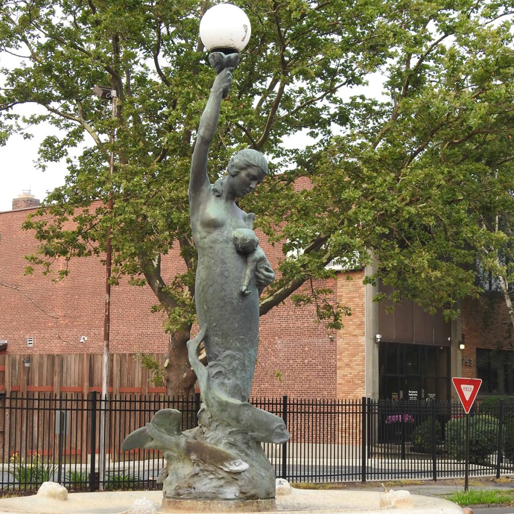 Nathaniel Wheeler Memorial mermaid Fountains (3)