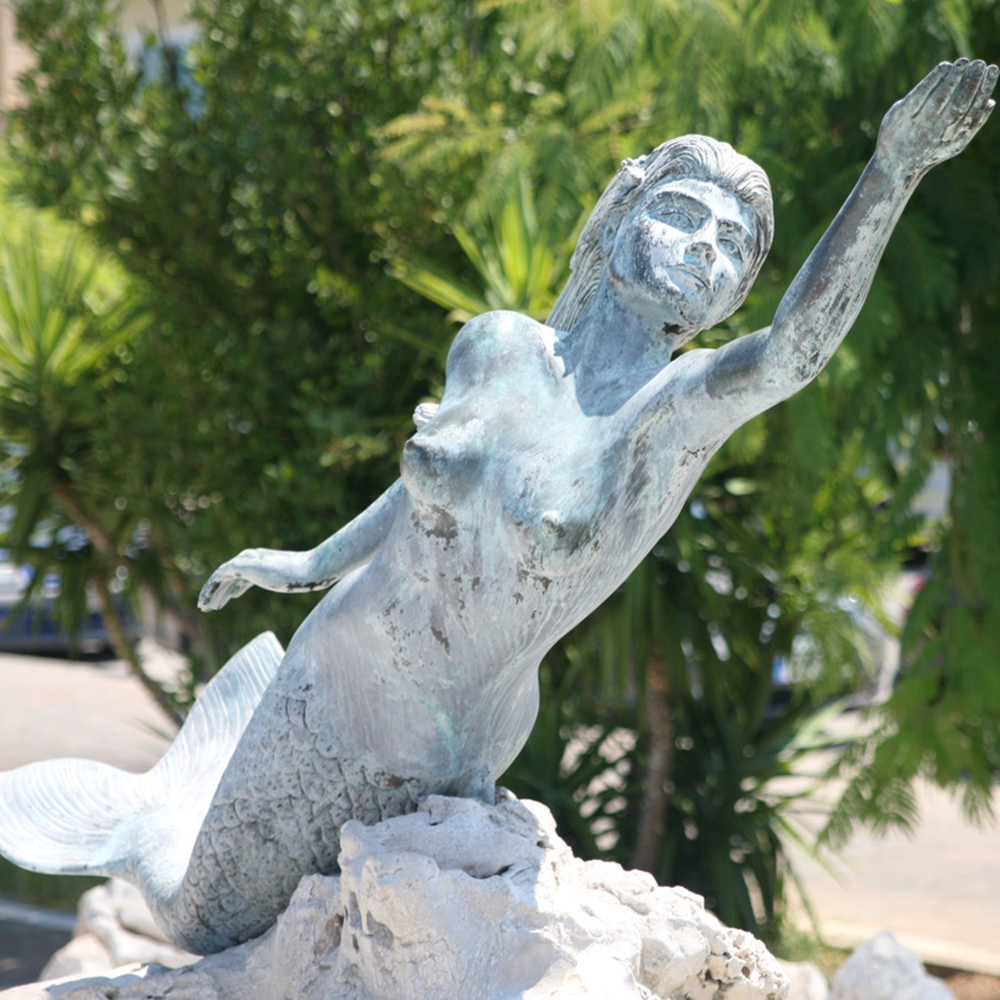 The Mermaid of Poros (2)