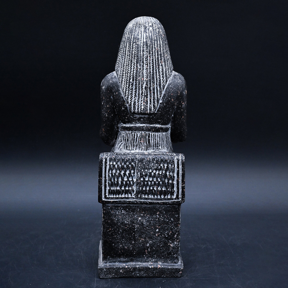 ancient Horus seated Sculpture bronze