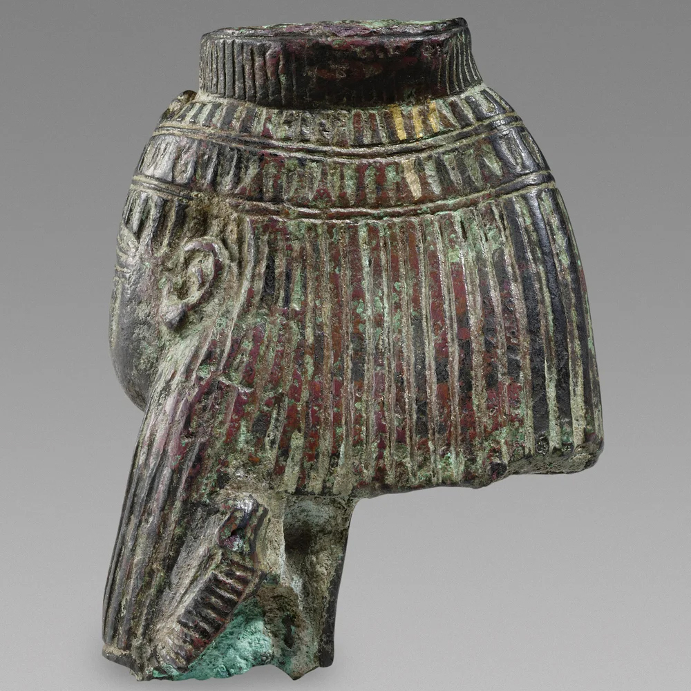 back view of Egyptian Goddess Bust