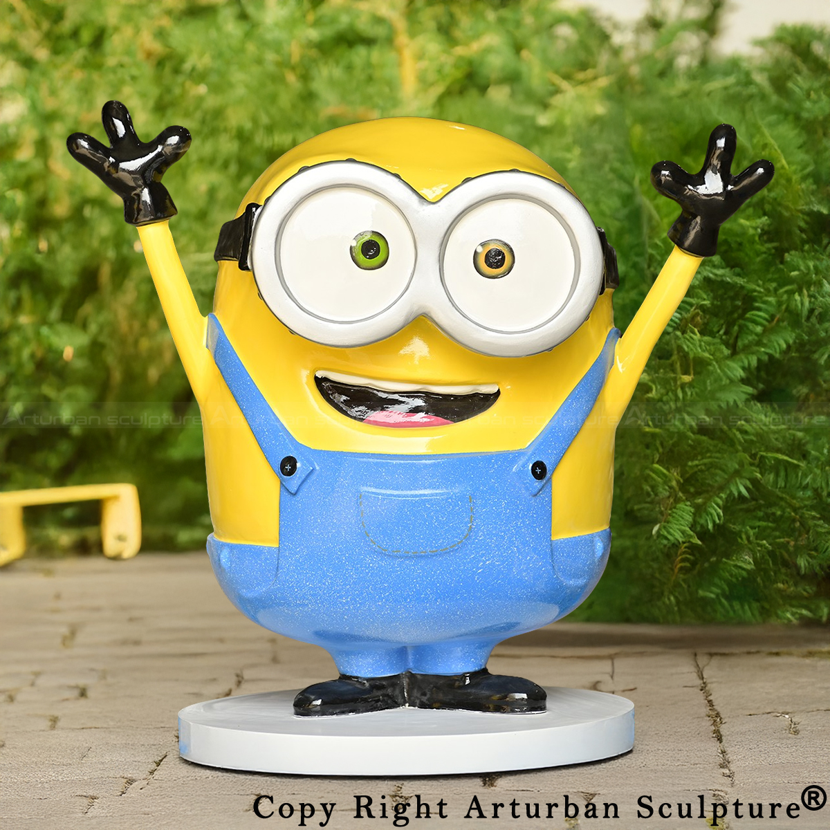 1-Fiberglass Minion Sculpture outdoor display