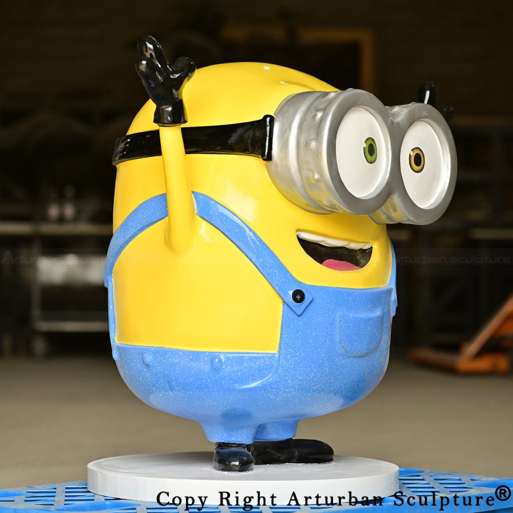 4-Minion Bob Sculpture in fiberglass