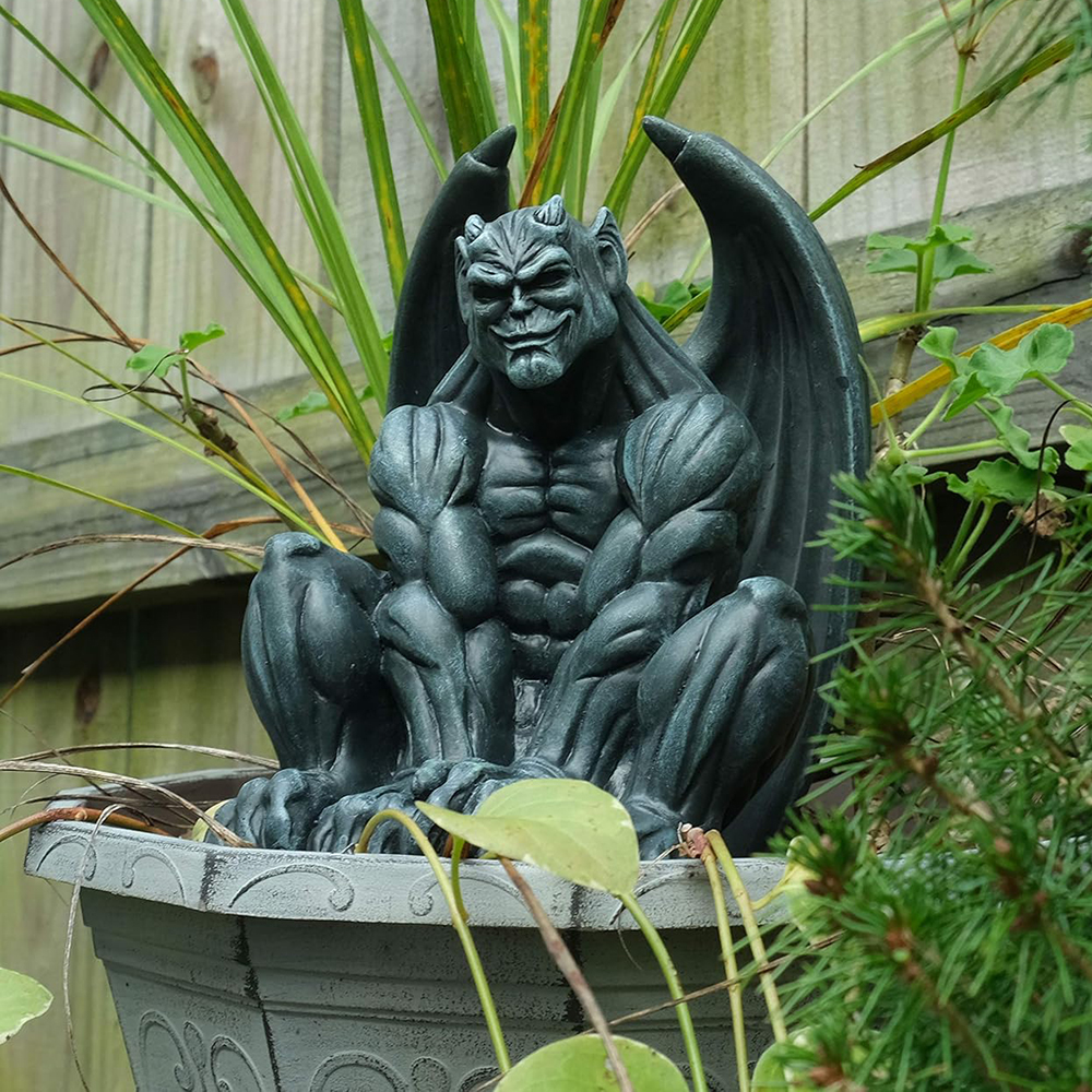 Bronze Gothic Gargoyle Sculpture garden decor