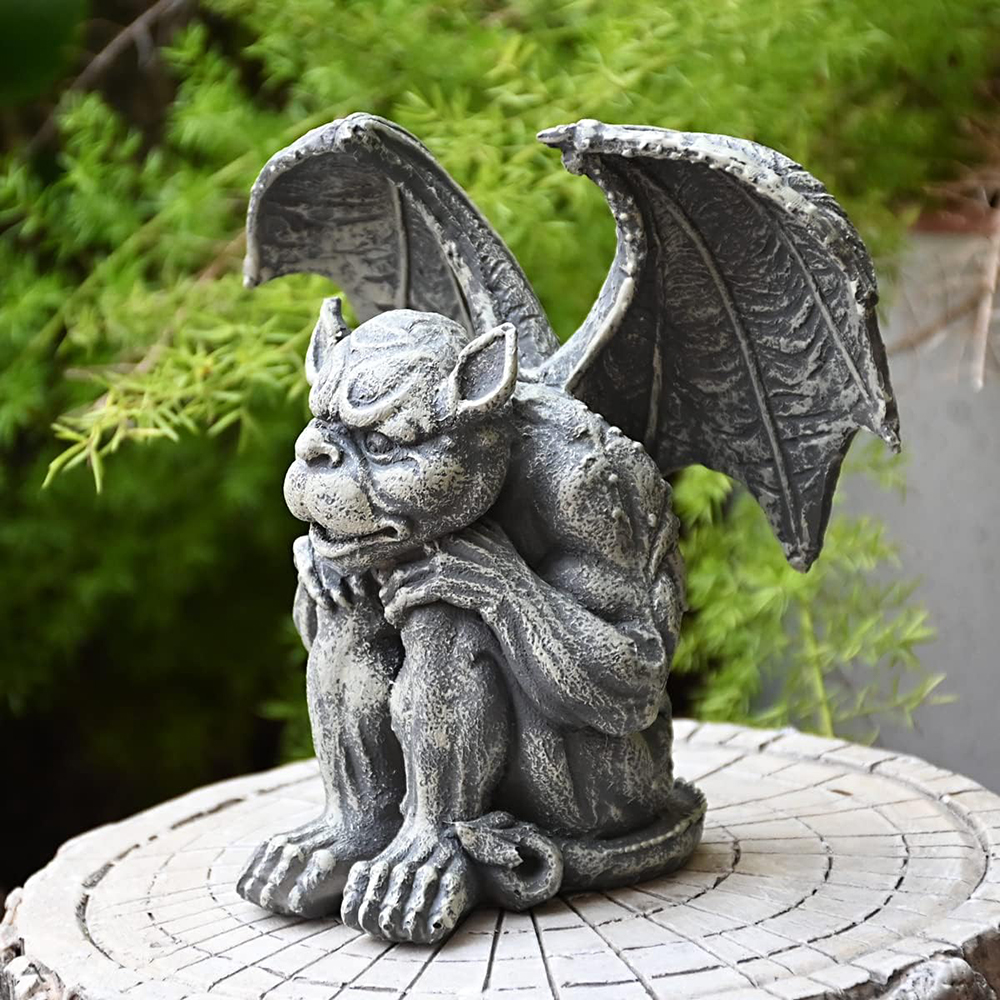 Gargoyle Yard Décor stone statue
