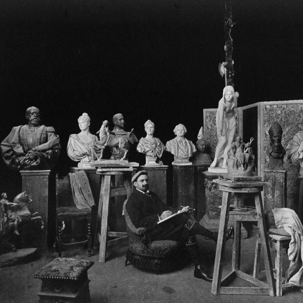 Walter_Schott_Atelier-in-his-stutio