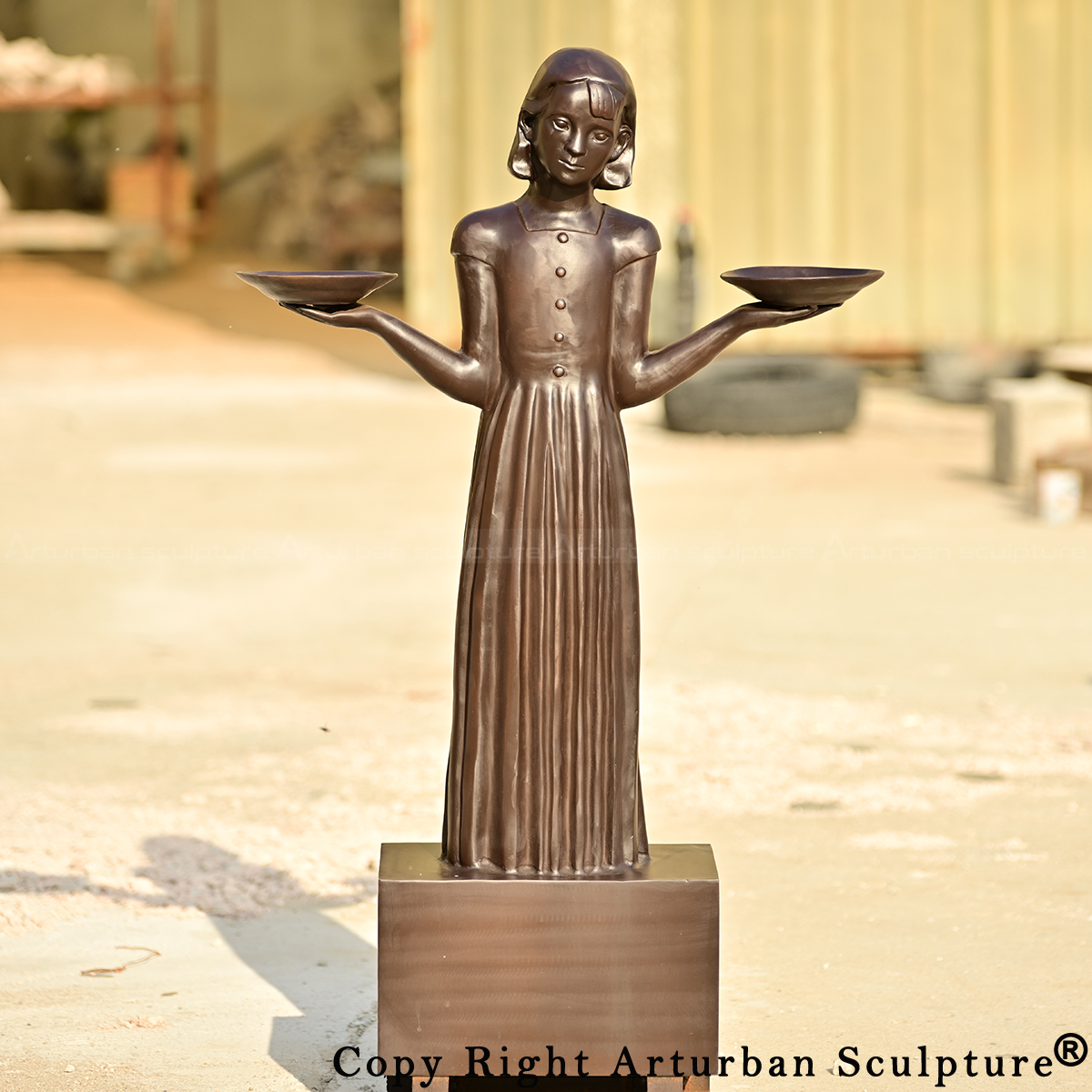 0-Bronze Savannah bird girl statue replica