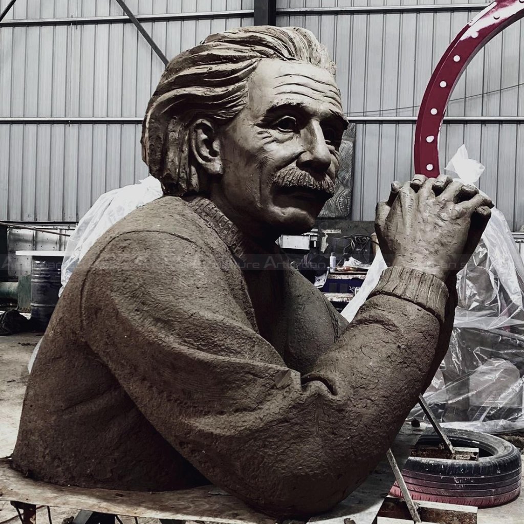 4-clay mold of Einstein statue (2)