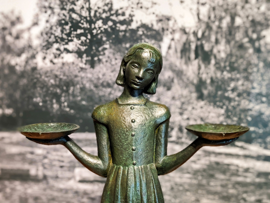 Bird-Girl-Sculpture-at-Telfair-Academy-Art-Museum