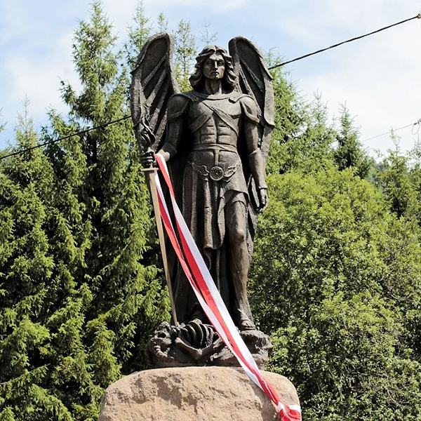 Outdoor bronze San Miguel Arcangel Statue