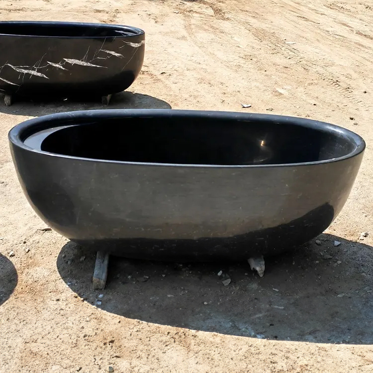 Oval Marble Bathtub with Black Stone