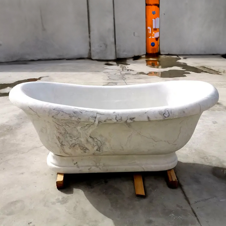 Luxury Traditional Freestanding Tub