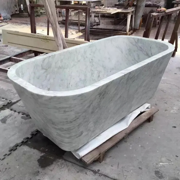 White Square Free Standing Tub