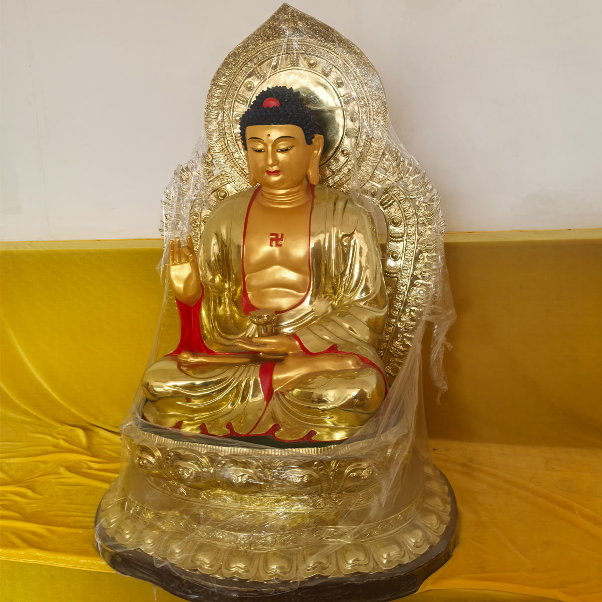 Shakyamuni Statue bronze detail