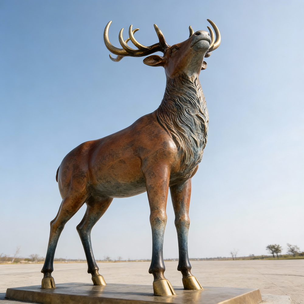 bronze Large Deer Décor with raised head
