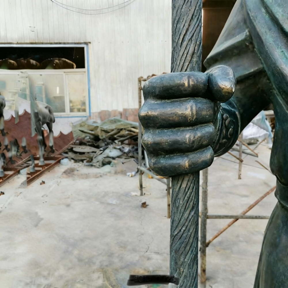 hand detail of Roman Legionary bronze Statue