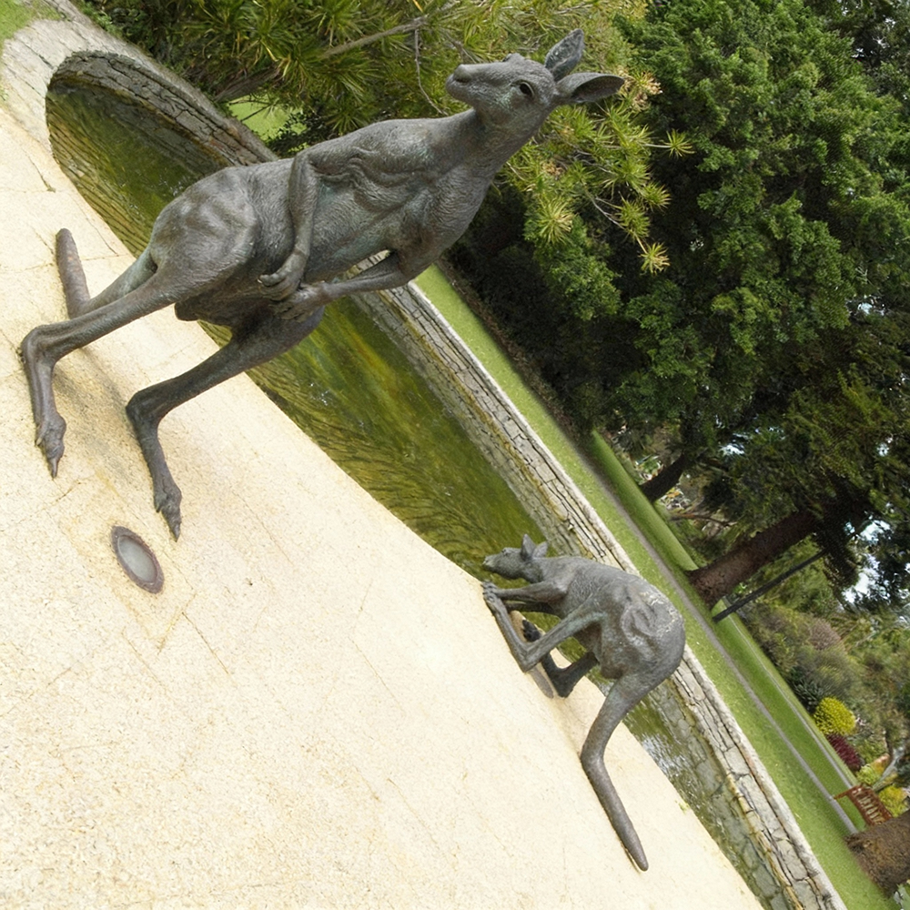 life size bronze Kangaroo Garden Ornaments