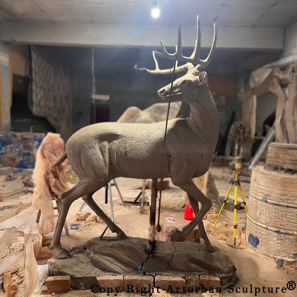 5.1 clay mold of Deer Family Lawn Ornaments