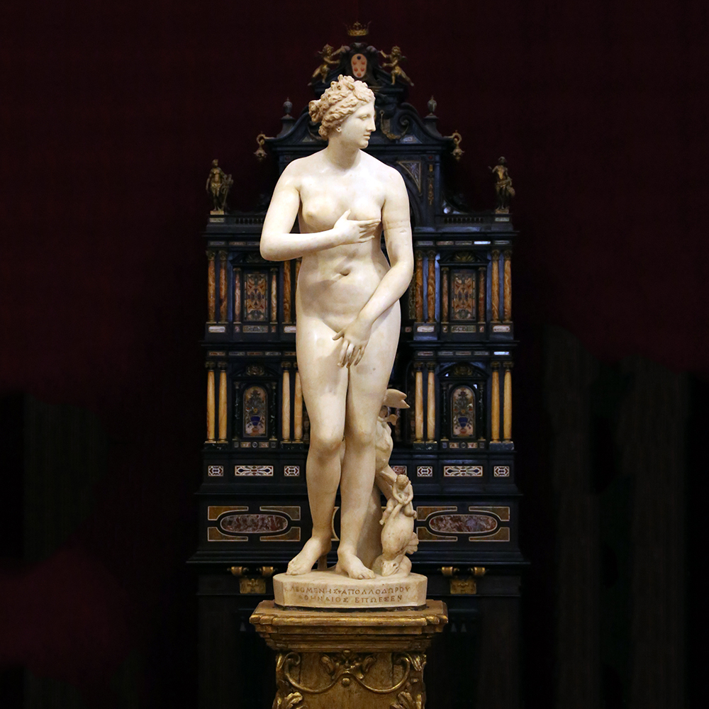Venus de Medici marble with dolphin and cupid