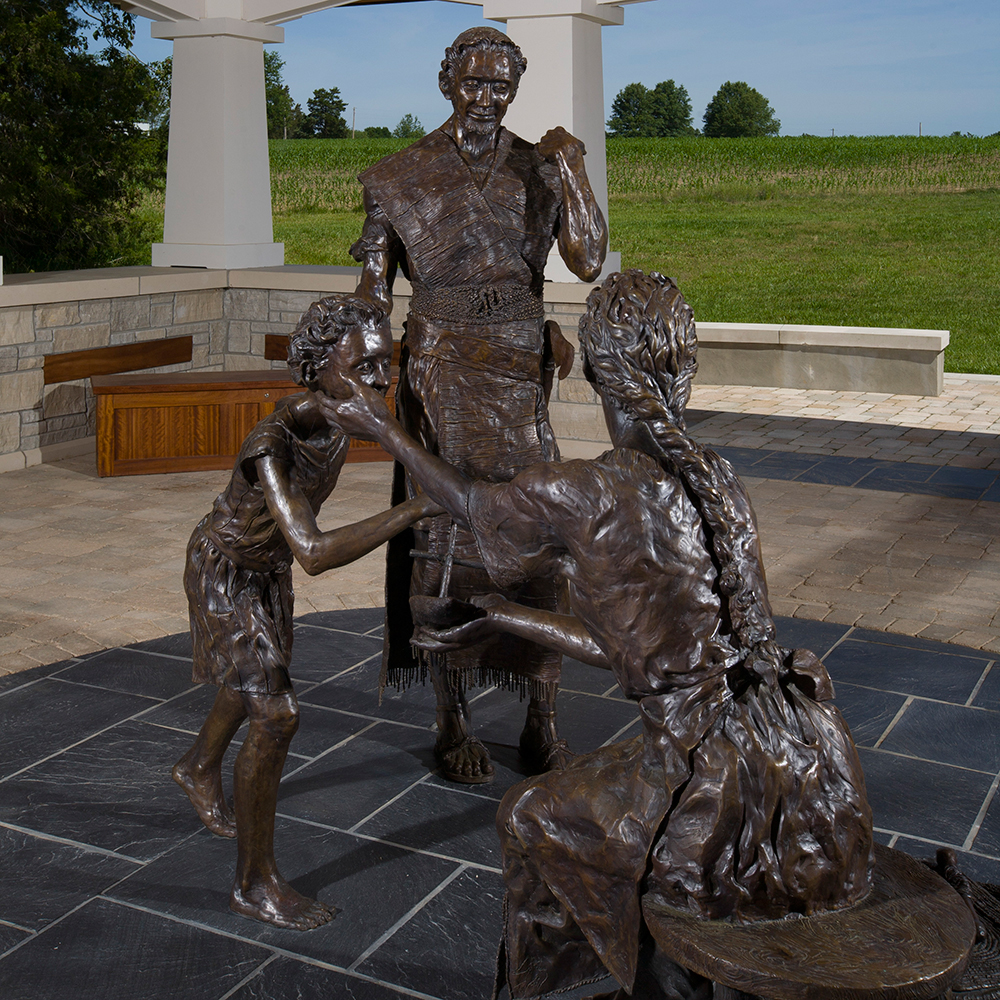 2.3 bronze holy family statue-in-the-center-of-the-Shrine-(1)