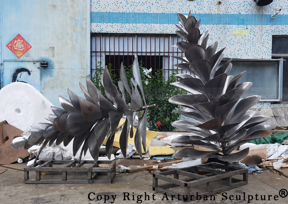 4-Corten-steel-pine-cone-sculptures-outdoors2