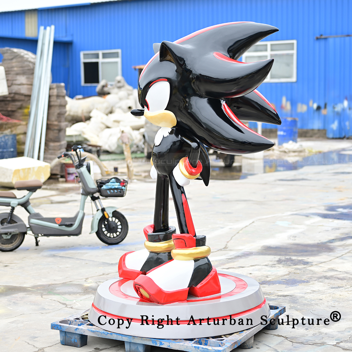 6 Side view Shadow the Hedgehog Ornament