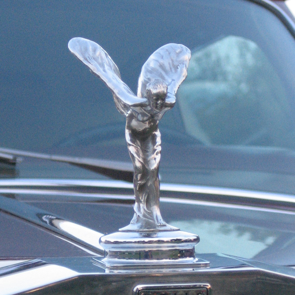 Rolls-Royce_Corniche_-_Spirit_of_Ecstasy