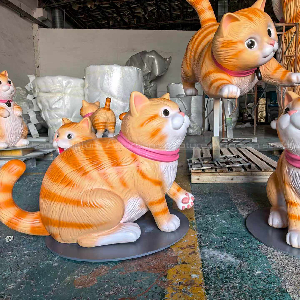 Cartoon Cute Cat fiberglass Sculpture