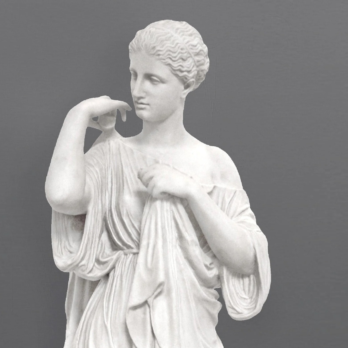 Diana of Gabii outdoor marble statue